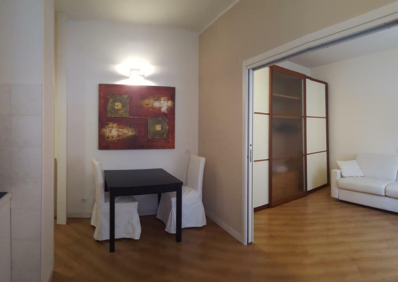 V12 Apartments - Alfieri 2A Новара Экстерьер фото